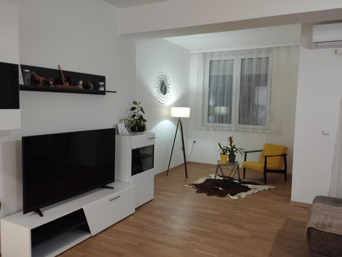 Sofija Apartment 库马诺沃 外观 照片